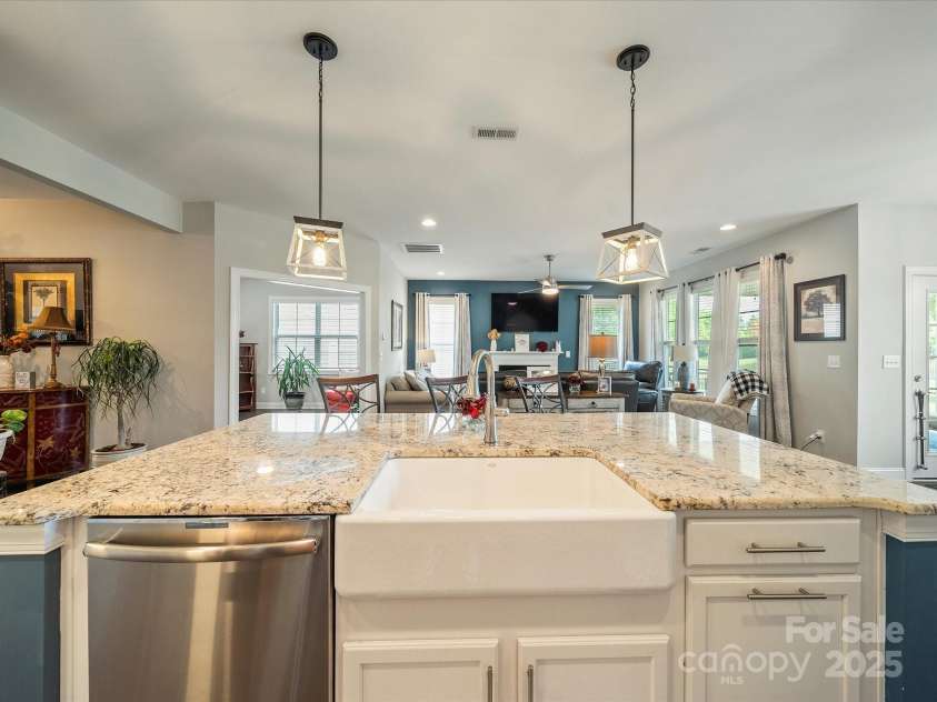 1149 Mayapple Way, Belmont, NC 28012.  MLS# CAR4251776, YatesRealty ID 10442. 