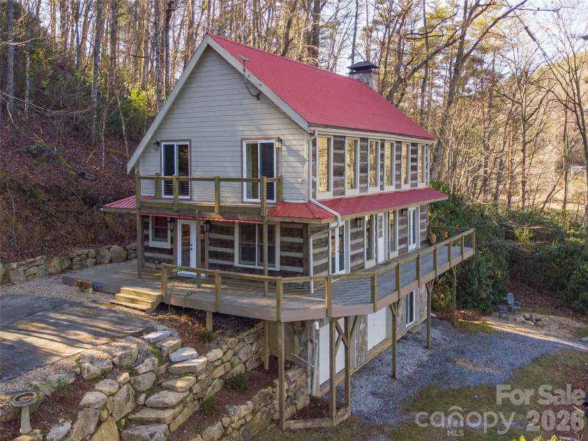 1679 Woods Mountain Trail, Cullowhee, NC 28723.  MLS# CAR4341521, YatesRealty ID 10442. 