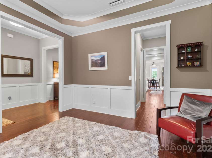 1320 Huntcliff Drive, Waxhaw, NC 28173.  MLS# CAR4243019, YatesRealty ID 10443. 