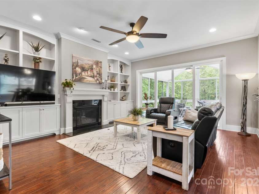 1320 Huntcliff Drive, Waxhaw, NC 28173.  MLS# CAR4243019, YatesRealty ID 10443. 