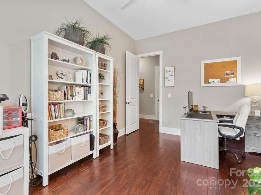 1320 Huntcliff Drive, Waxhaw, NC 28173.  MLS# CAR4243019, YatesRealty ID 10443. 