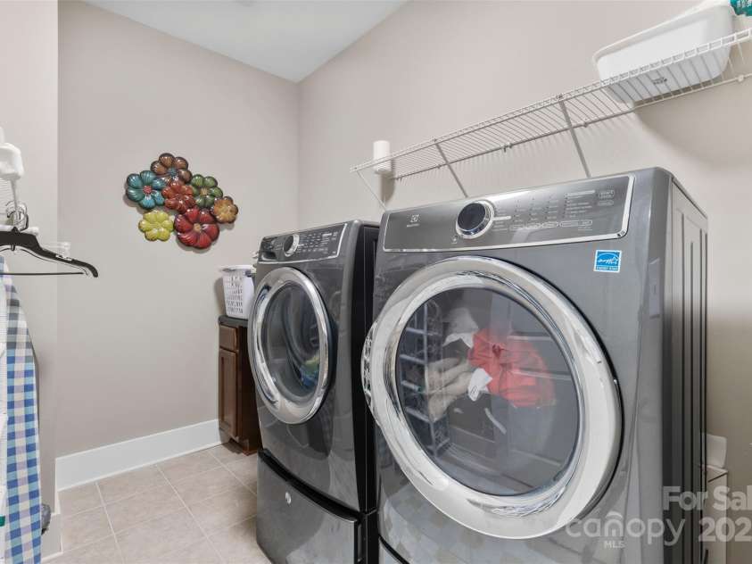 1320 Huntcliff Drive, Waxhaw, NC 28173.  MLS# CAR4243019, YatesRealty ID 10443. 