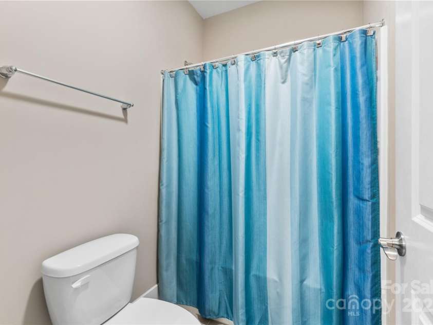 1320 Huntcliff Drive, Waxhaw, NC 28173.  MLS# CAR4243019, YatesRealty ID 10443. 