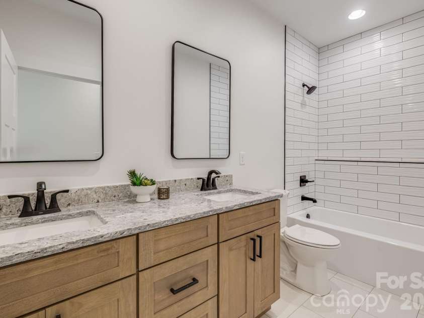 133 Appalachian Way, Asheville, NC 28806.  MLS# CAR4325107, YatesRealty ID 10443. 