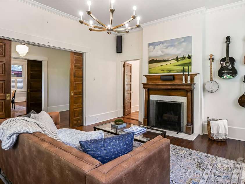 165 Macon Avenue, Asheville, NC 28801.  MLS# CAR4268052, YatesRealty ID 10445. 
