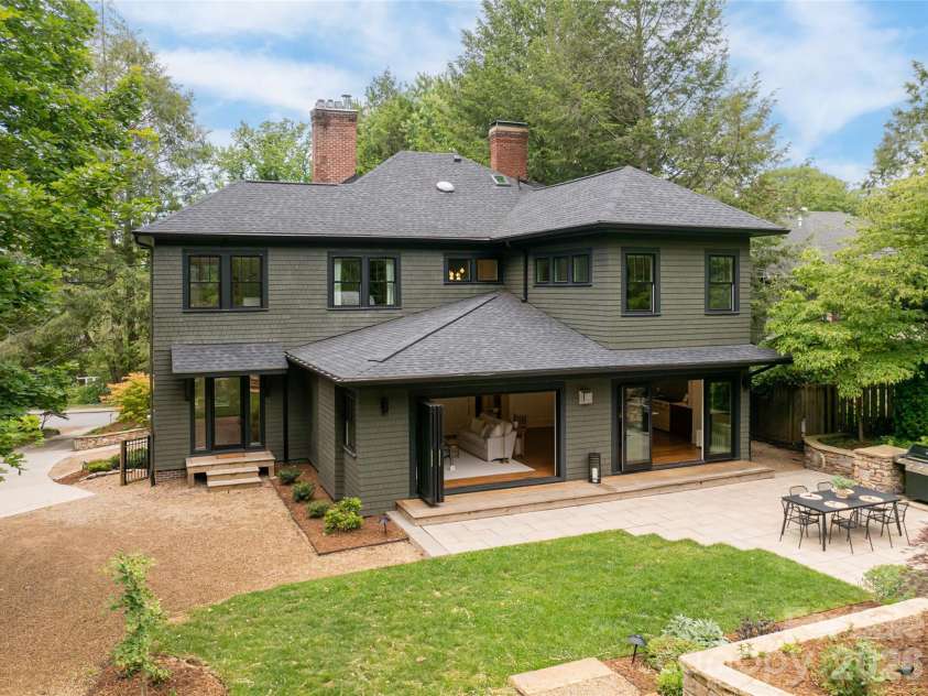 165 Macon Avenue, Asheville, NC 28801.  MLS# CAR4268052, YatesRealty ID 10445. 