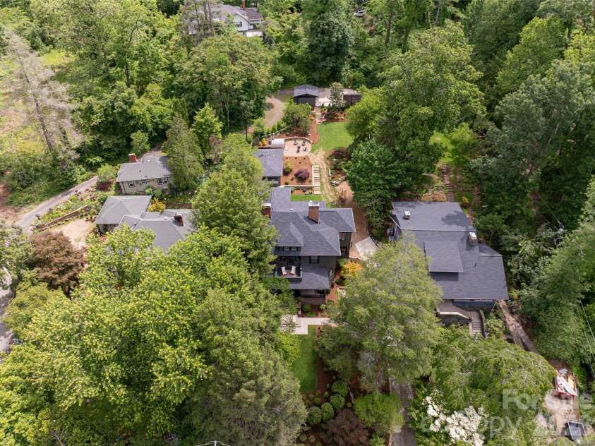 165 Macon Avenue, Asheville, NC 28801.  MLS# CAR4268052, YatesRealty ID 10445. 