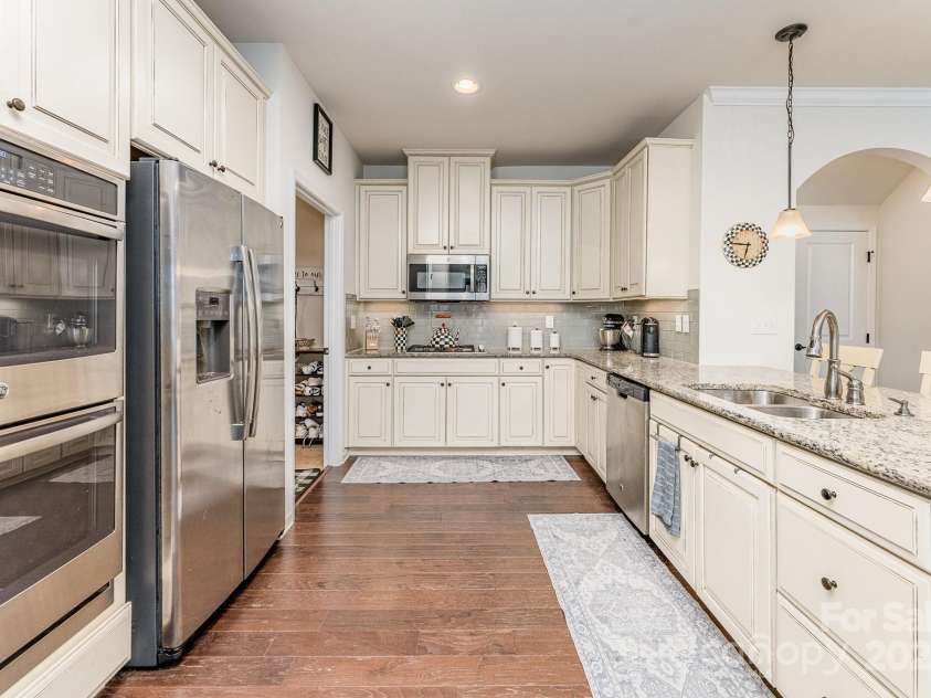 11062 Discovery Drive, Concord, NC 28027.  MLS# CAR4249745, YatesRealty ID 10447. 