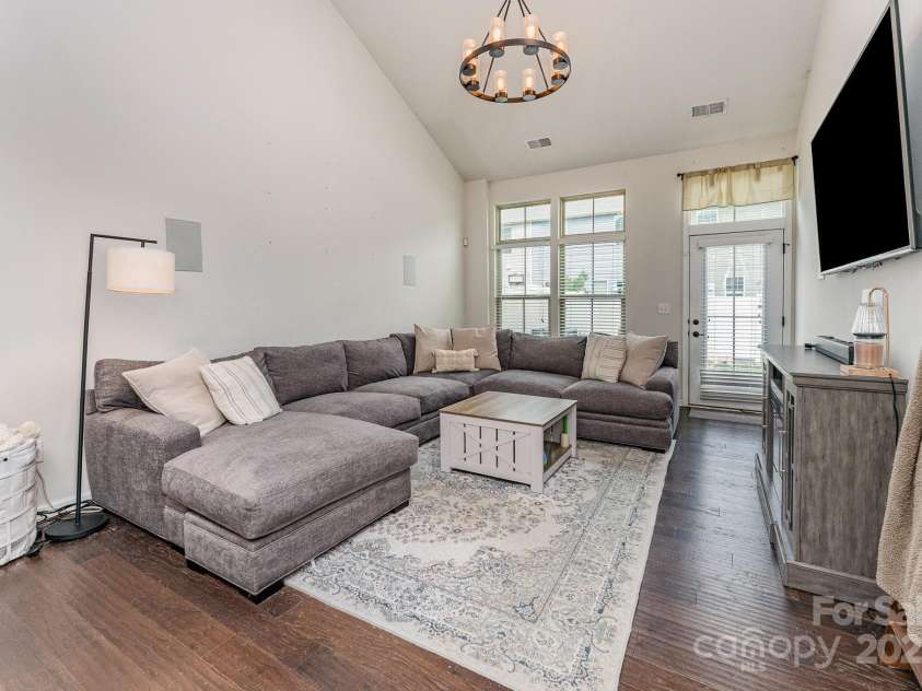 11062 Discovery Drive, Concord, NC 28027.  MLS# CAR4249745, YatesRealty ID 10447. Living room