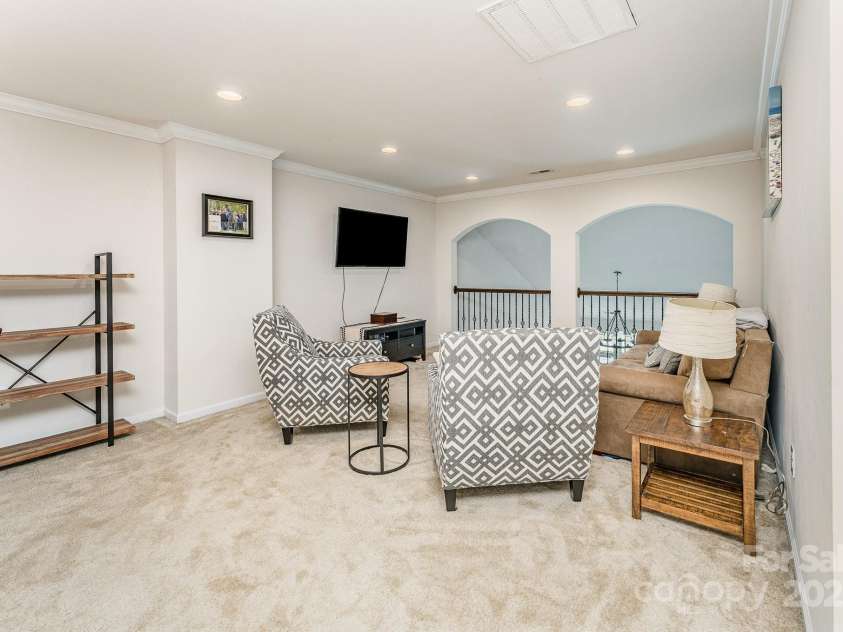 11062 Discovery Drive, Concord, NC 28027.  MLS# CAR4249745, YatesRealty ID 10447. Upstairs loft