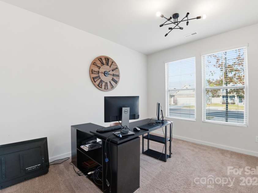 8220 Hudson Forest Drive, Charlotte, NC 28269.  MLS# CAR4325199, YatesRealty ID 10447. 