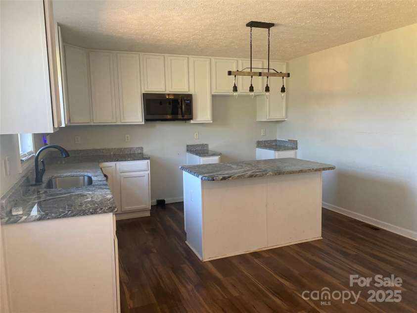 9450 Paul Payne Store Road, Stony Point, NC 28678.  MLS# CAR4232661, YatesRealty ID 10448. 