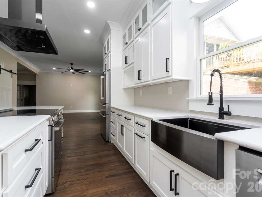 420 Bank Street, Salisbury, NC 28144.  MLS# CAR4400802, YatesRealty ID 1045. 