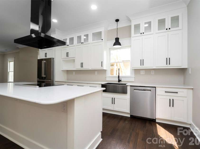 420 Bank Street, Salisbury, NC 28144.  MLS# CAR4400802, YatesRealty ID 1045. 
