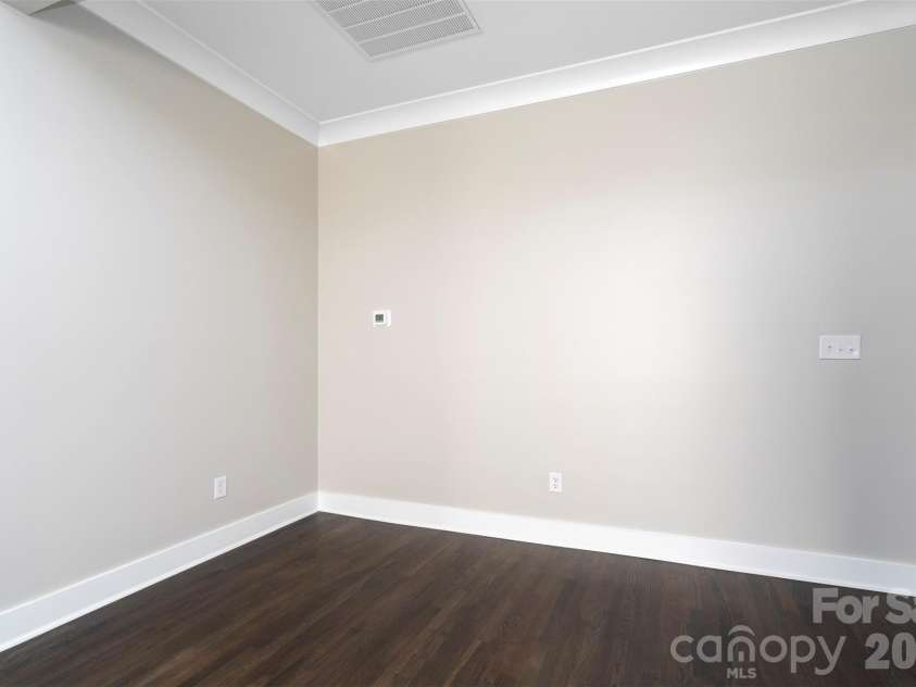 420 Bank Street, Salisbury, NC 28144.  MLS# CAR4400802, YatesRealty ID 1045. 