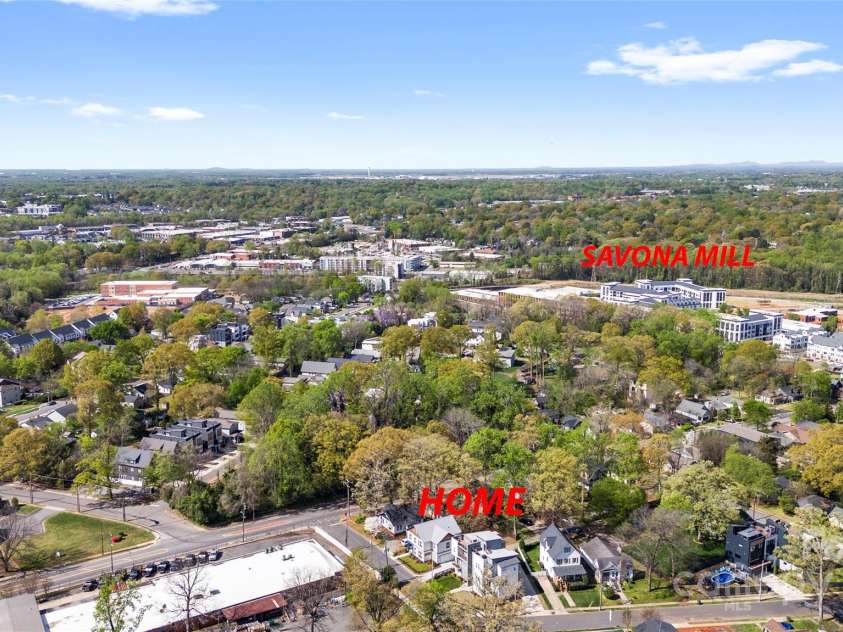 210 Walford Drive, Charlotte, NC 28208.  MLS# CAR4244793, YatesRealty ID 10450. 