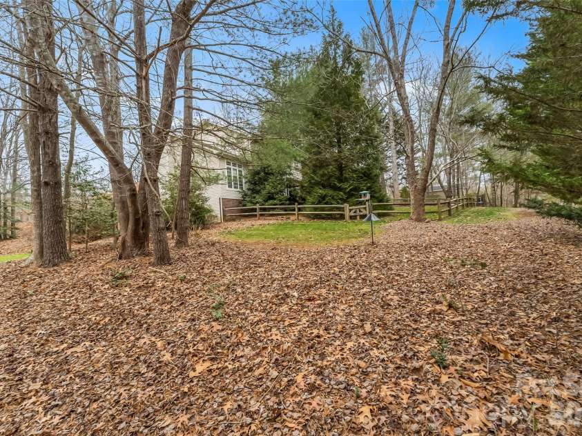 1726 Waterford Way, Morganton, NC 28655.  MLS# CAR4335451, YatesRealty ID 10451. 