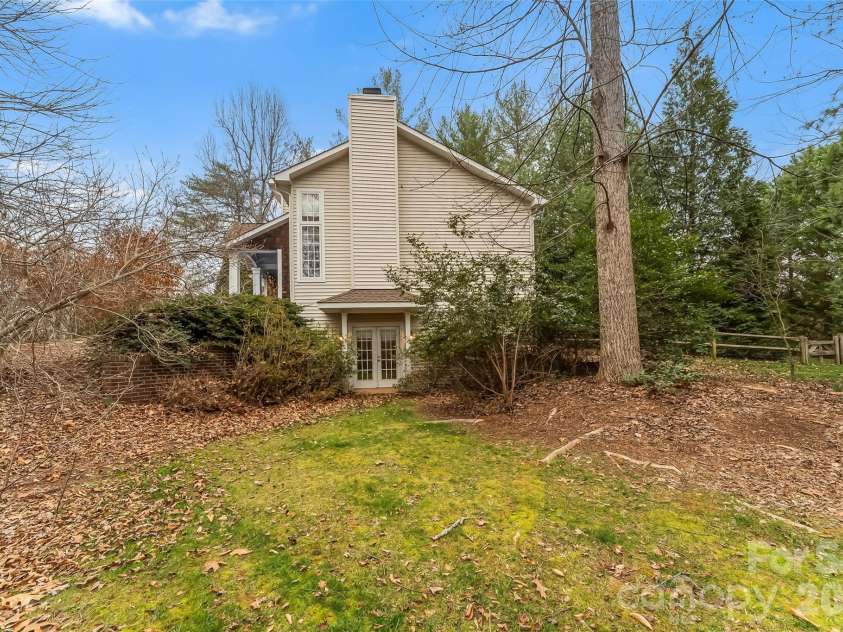 1726 Waterford Way, Morganton, NC 28655.  MLS# CAR4335451, YatesRealty ID 10451. 