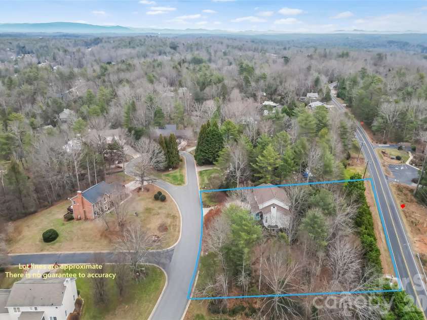 1726 Waterford Way, Morganton, NC 28655.  MLS# CAR4335451, YatesRealty ID 10451. 