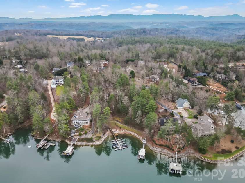 1726 Waterford Way, Morganton, NC 28655.  MLS# CAR4335451, YatesRealty ID 10451. 