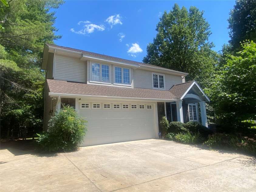 1726 Waterford Way, Morganton, NC 28655.  MLS# CAR4335451, YatesRealty ID 10451. 