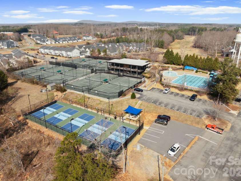 6193 Gold Springs Way, Denver, NC 28037.  MLS# CAR4351823, YatesRealty ID 10454. Amenities - Fitness Center, Pool, Tennis, Pickleball