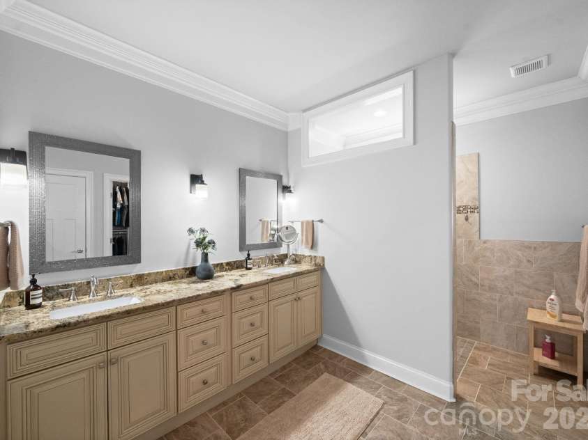 6193 Gold Springs Way, Denver, NC 28037.  MLS# CAR4351823, YatesRealty ID 10454. Primary Bathroom