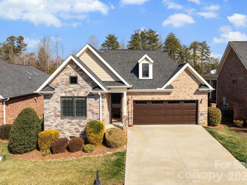 6193 Gold Springs Way, Denver, NC 28037.  MLS# CAR4351823, YatesRealty ID 10454. Welcome Home!