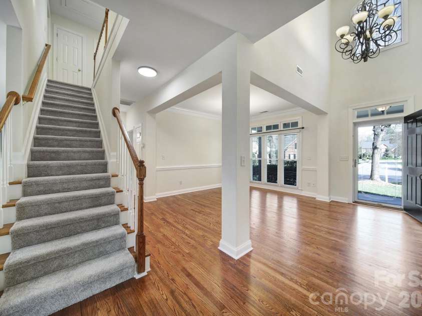 9025 Cambridge Green Drive, Charlotte, NC 28277.  MLS# CAR4352921, YatesRealty ID 10455. 