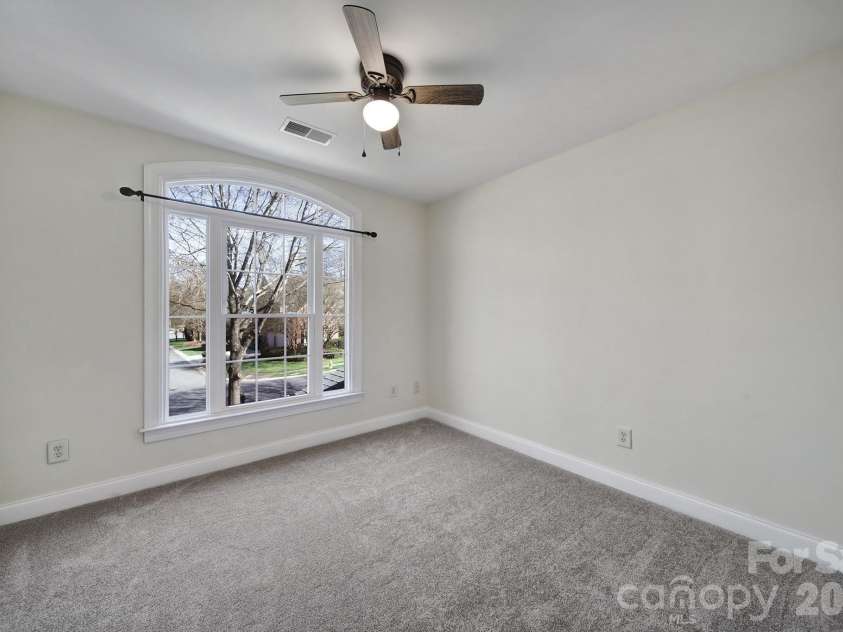 9025 Cambridge Green Drive, Charlotte, NC 28277.  MLS# CAR4352921, YatesRealty ID 10455. 