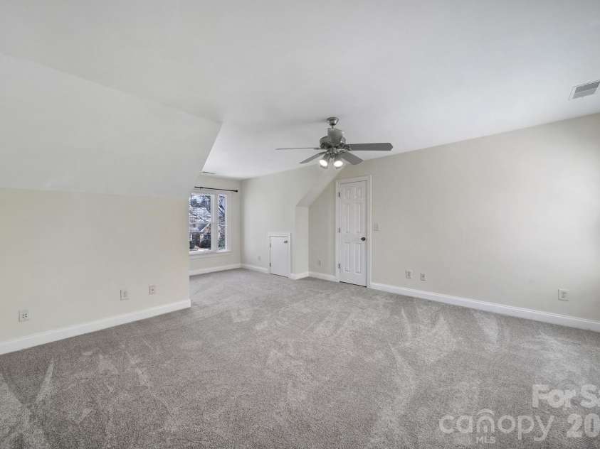 9025 Cambridge Green Drive, Charlotte, NC 28277.  MLS# CAR4352921, YatesRealty ID 10455. 