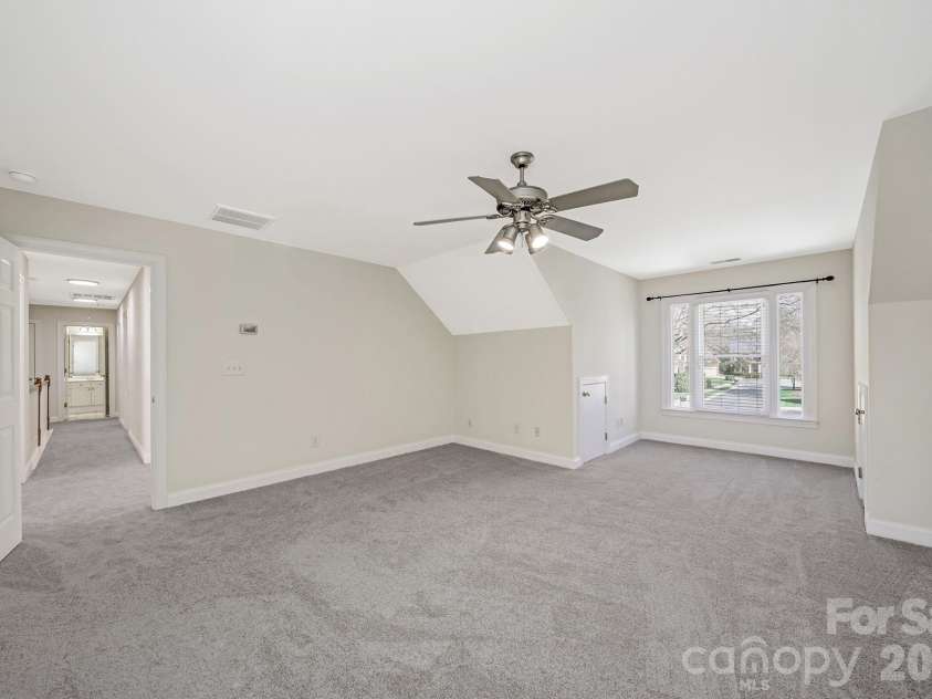 9025 Cambridge Green Drive, Charlotte, NC 28277.  MLS# CAR4352921, YatesRealty ID 10455. 
