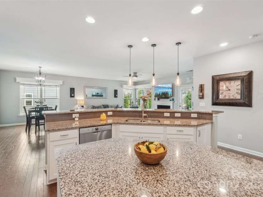 4004 Henshaw Road, Waxhaw, NC 28173.  MLS# CAR4242813, YatesRealty ID 10457. 