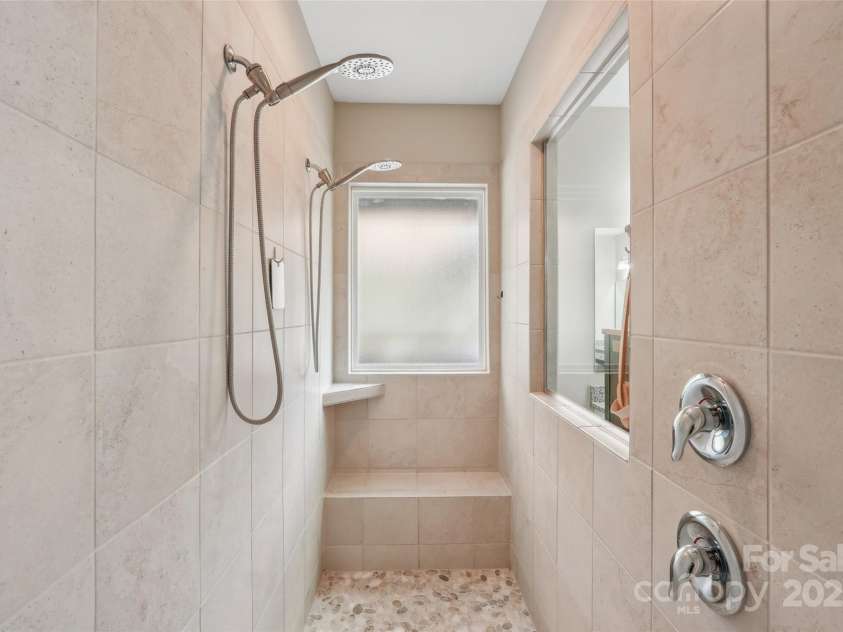 4004 Henshaw Road, Waxhaw, NC 28173.  MLS# CAR4242813, YatesRealty ID 10457. 