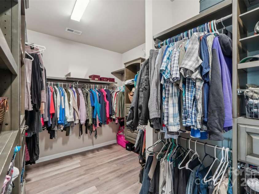 4004 Henshaw Road, Waxhaw, NC 28173.  MLS# CAR4242813, YatesRealty ID 10457. 