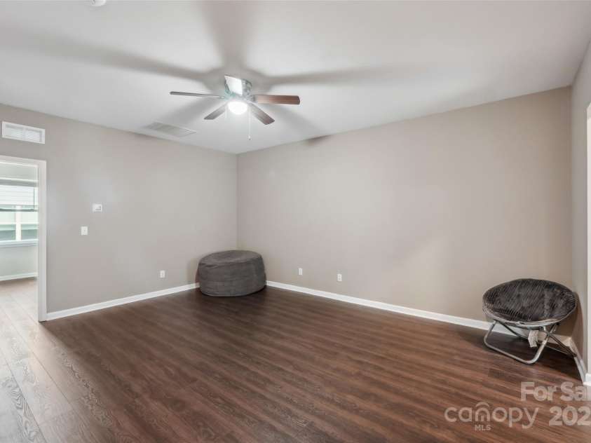 4004 Henshaw Road, Waxhaw, NC 28173.  MLS# CAR4242813, YatesRealty ID 10457. 