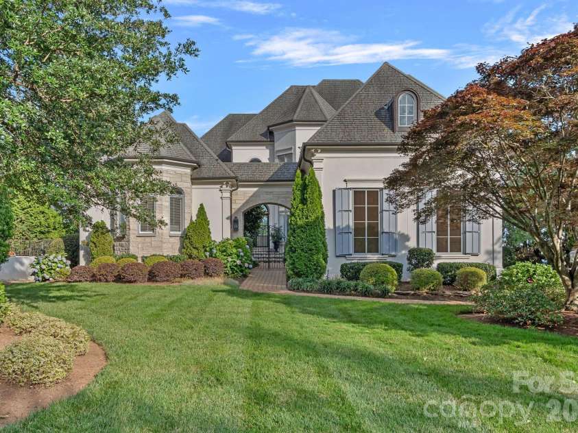 18408 Harbor Light Boulevard, Cornelius, NC 28031.  MLS# CAR4357747, YatesRealty ID 10459. 