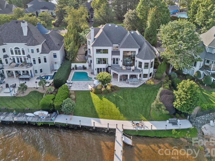 18408 Harbor Light Boulevard, Cornelius, NC 28031.  MLS# CAR4357747, YatesRealty ID 10459. 