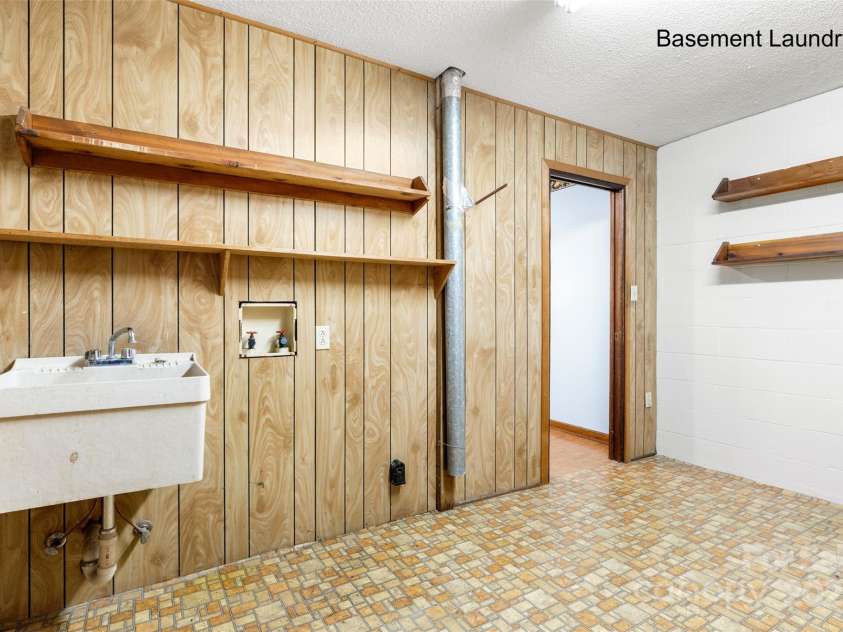 5303 Rogers Road, Monroe, NC 28110.  MLS# CAR4312504, YatesRealty ID 1046. Laundry 