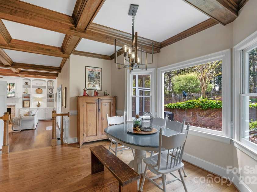 5750 Hemby Road, Matthews, NC 28104.  MLS# CAR4243817, YatesRealty ID 10461. 