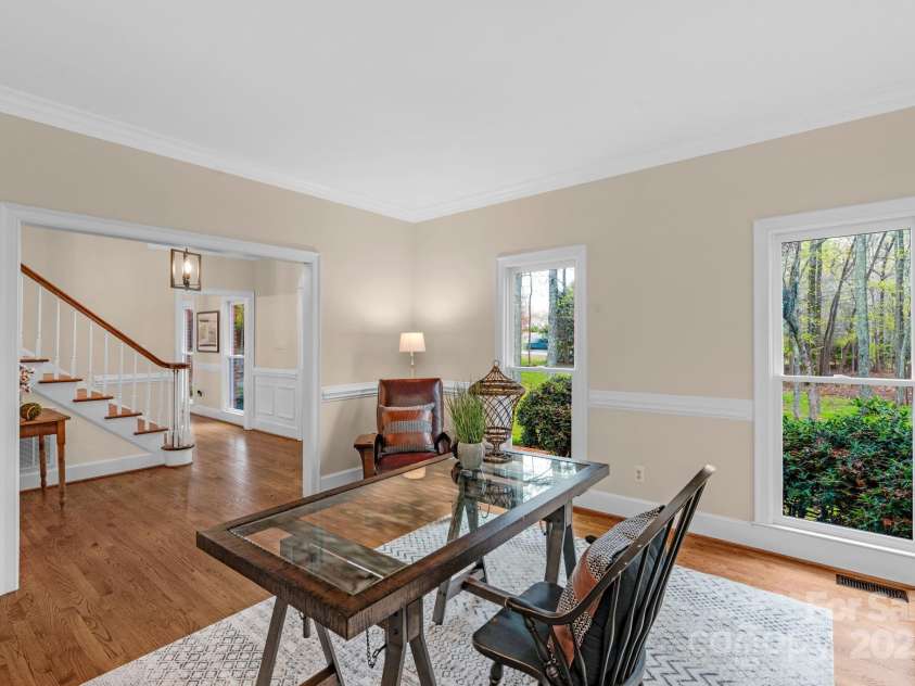 5750 Hemby Road, Matthews, NC 28104.  MLS# CAR4243817, YatesRealty ID 10461. Office