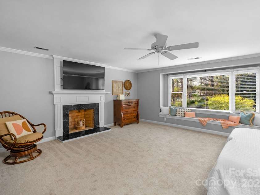 5750 Hemby Road, Matthews, NC 28104.  MLS# CAR4243817, YatesRealty ID 10461. Primary En-suite Upper Level