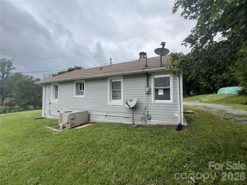 346 Cleghorn Street, Rutherfordton, NC 28139.  MLS# CAR4427284, YatesRealty ID 10462. 