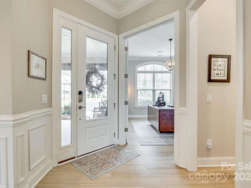 6207 Majesty Court, Fort Mill, SC 29707.  MLS# CAR4239114, YatesRealty ID 10462. 