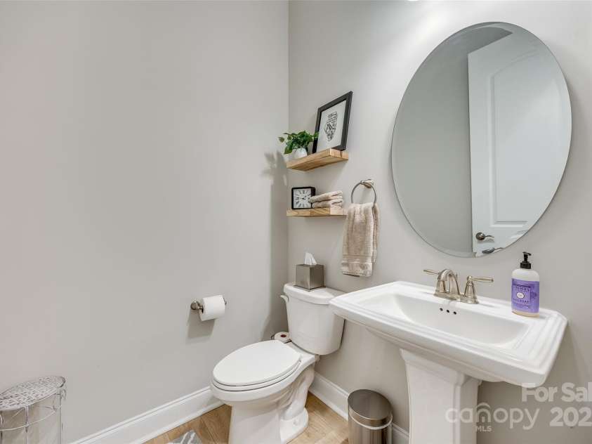 6207 Majesty Court, Fort Mill, SC 29707.  MLS# CAR4239114, YatesRealty ID 10462. 