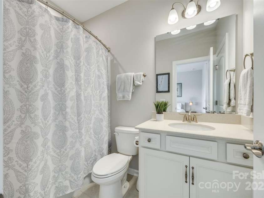 6207 Majesty Court, Fort Mill, SC 29707.  MLS# CAR4239114, YatesRealty ID 10462. 