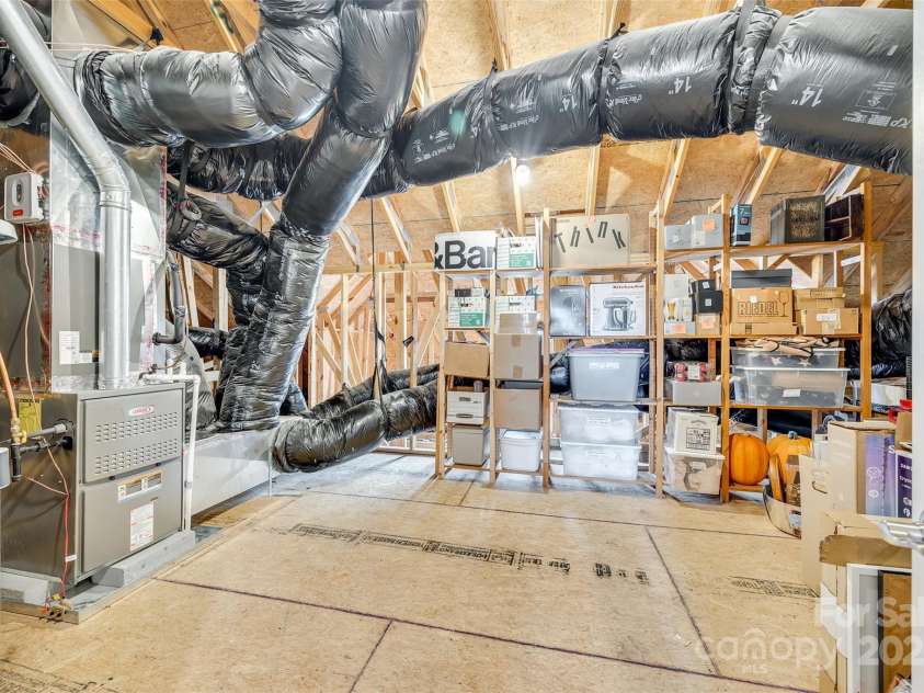 6207 Majesty Court, Fort Mill, SC 29707.  MLS# CAR4239114, YatesRealty ID 10462. 