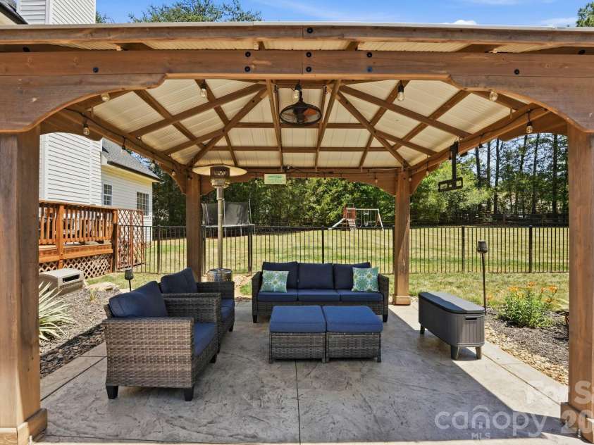 115 Turbyfill Road, Mooresville, NC 28117.  MLS# CAR4401261, YatesRealty ID 10464. 