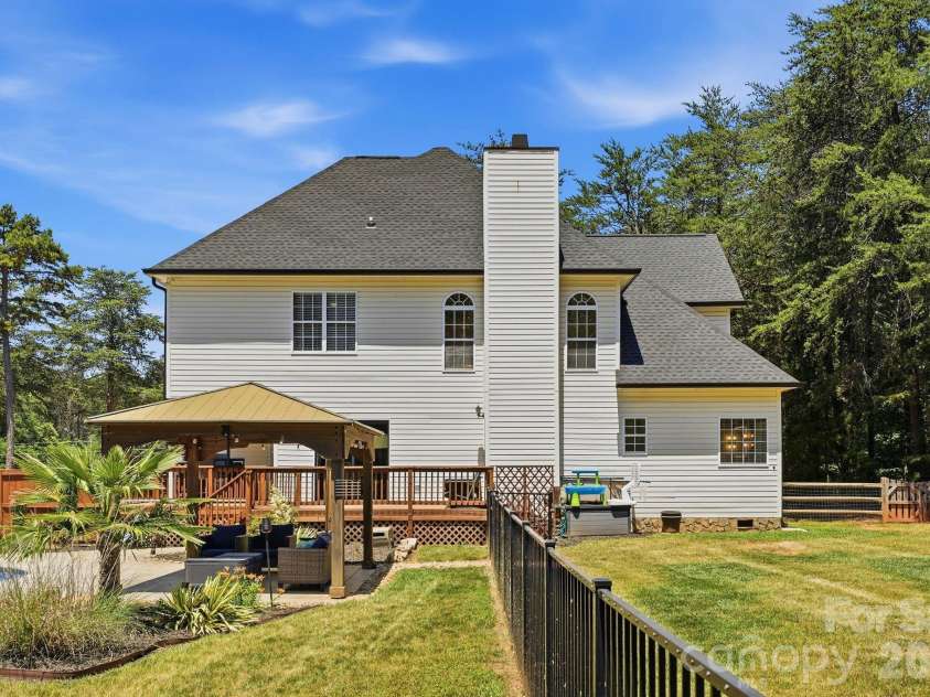 115 Turbyfill Road, Mooresville, NC 28117.  MLS# CAR4401261, YatesRealty ID 10464. 