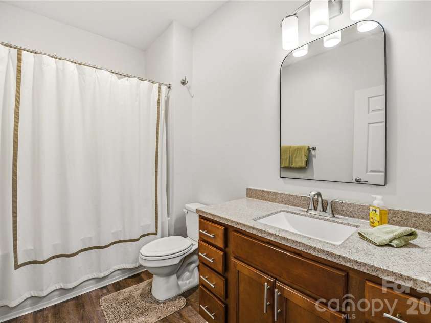 142 Brickton Village Circle, Fletcher, NC 28732.  MLS# CAR4391432, YatesRealty ID 10465. Full Bath